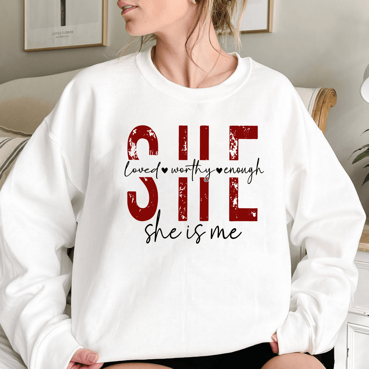 Stärkung Blüht: 'SHE IS ME' - Eine Feier der Selbstliebe und Kraft - GiftHaus