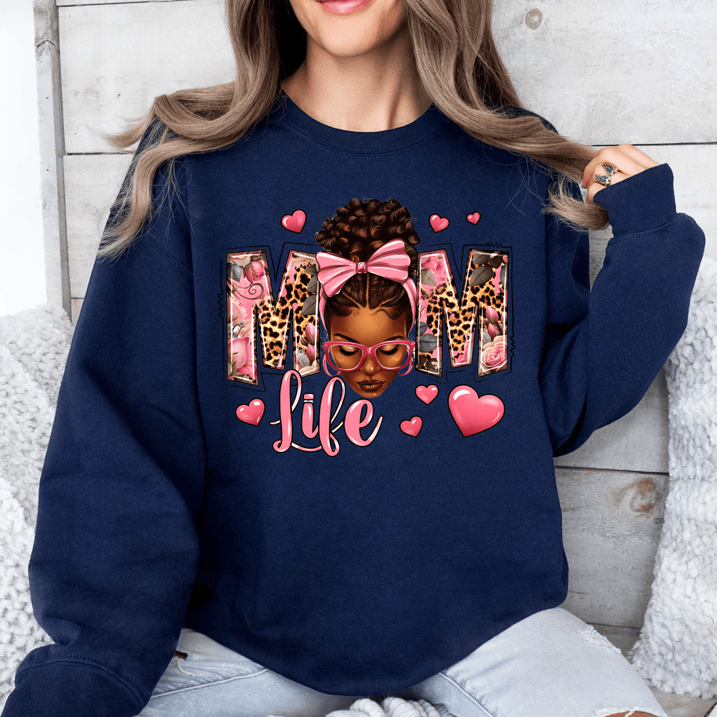 Stolze Mama Leben Sweatshirt - Afro Locken Bun Design - Feier der Mütterlichkeit - GiftHaus