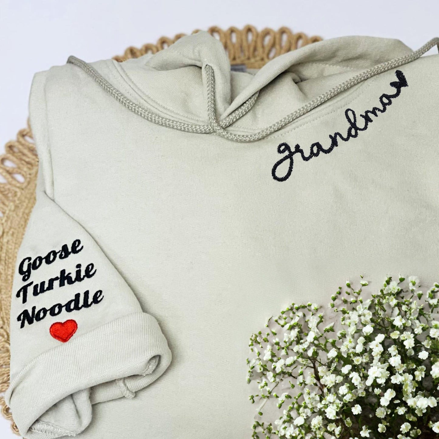 Sweatshirt Besticktes Unikat für Mütter & Großmütter - Ein Herzensgeschenk mit Persönlicher Note - GiftHaus