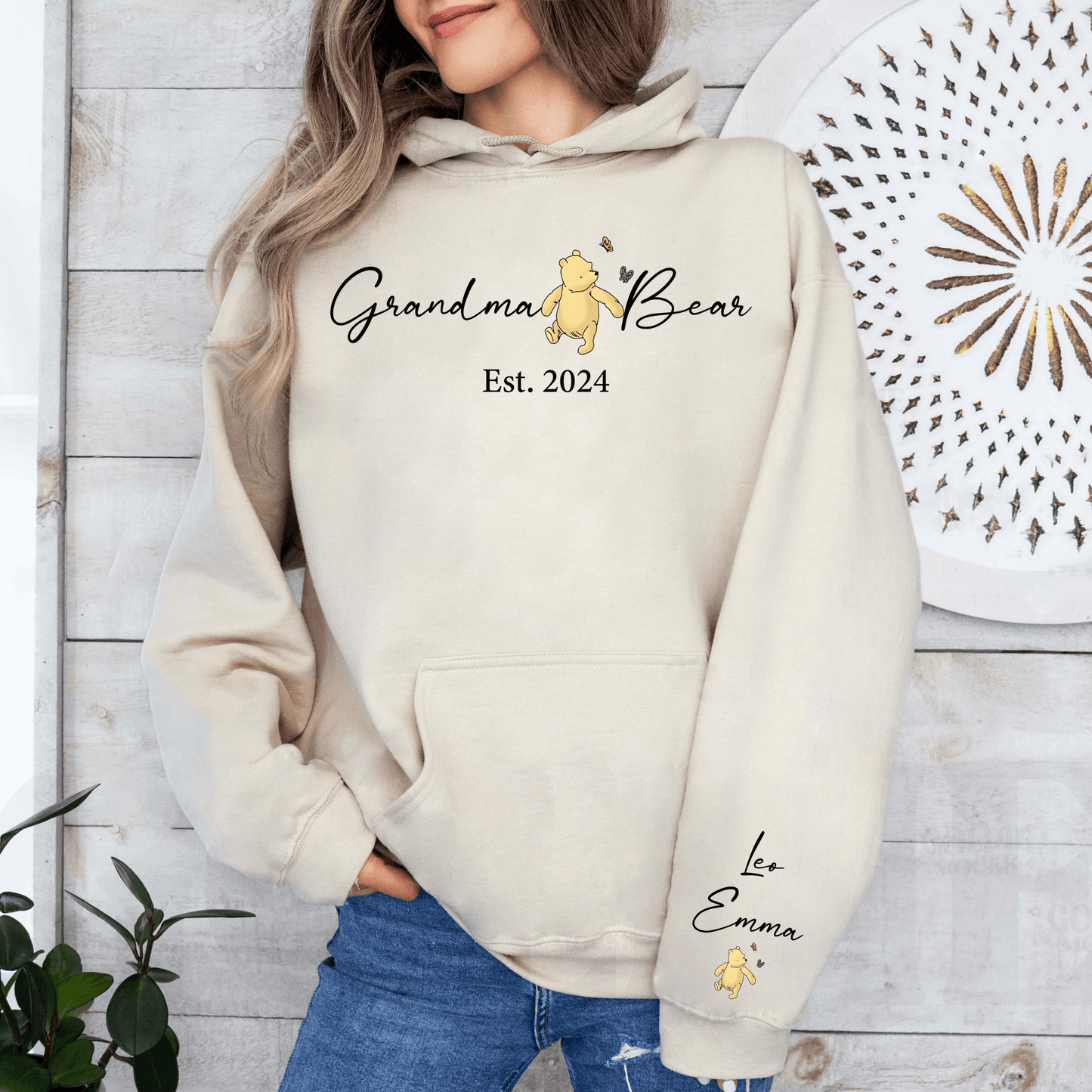 Sweatshirt "Oma Bär" Personalisiert – Gegründet 2024 - GiftHaus