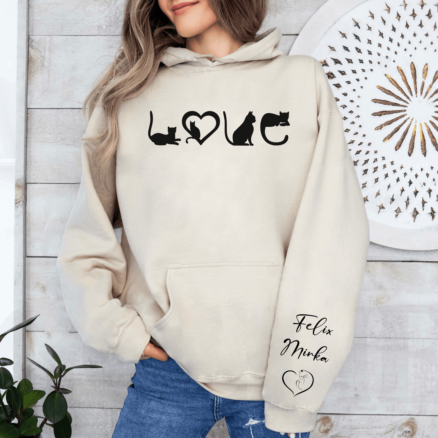 Tierliebe im Herzen - Personalisierter Haustierliebhaber-Pullover - GiftHaus