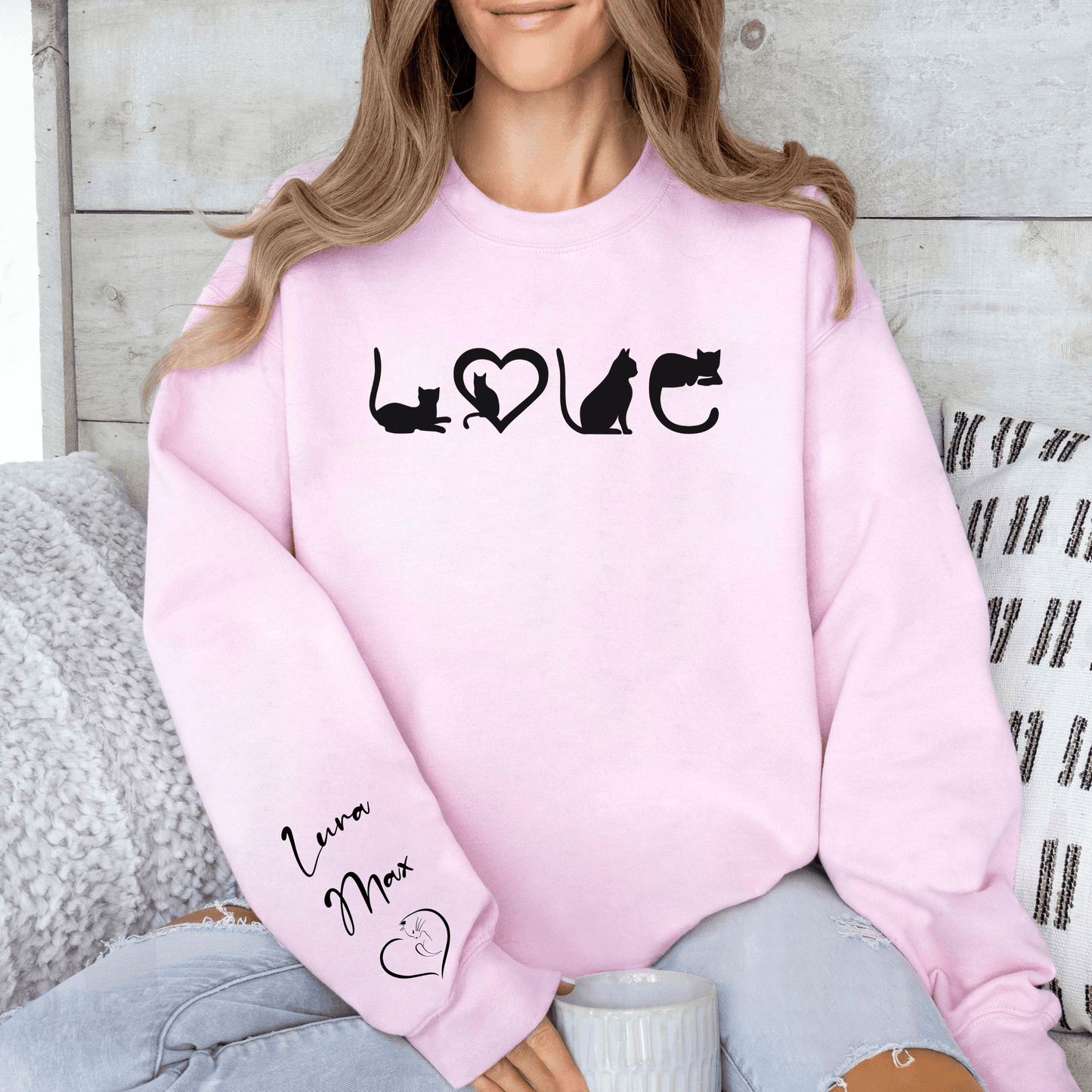 Tierliebe im Herzen - Personalisierter Haustierliebhaber-Pullover - GiftHaus