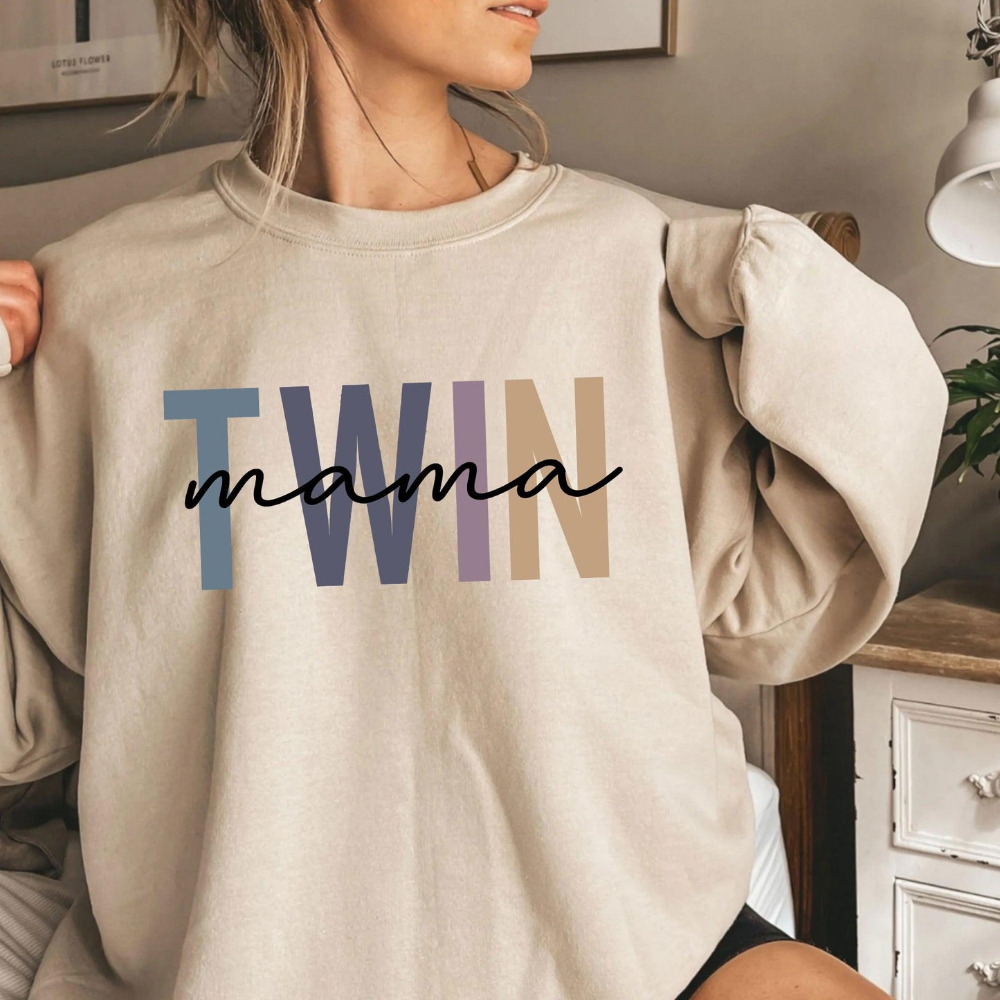 Twin Mom Sweatshirt - Geschenk für Mama - GiftHaus