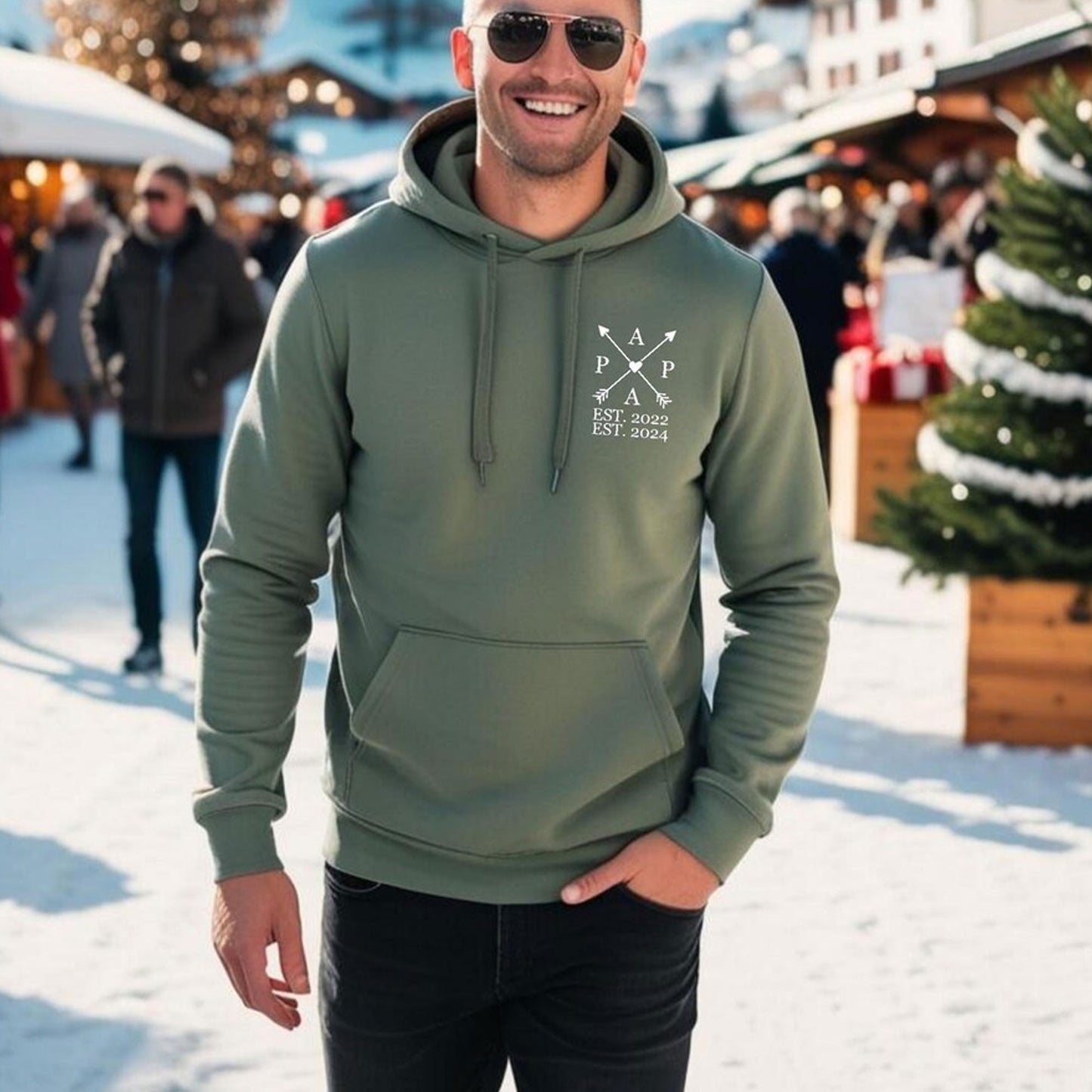 Personalisierter Papa Hoodie mit Kindernamen – Geschenk für Vater