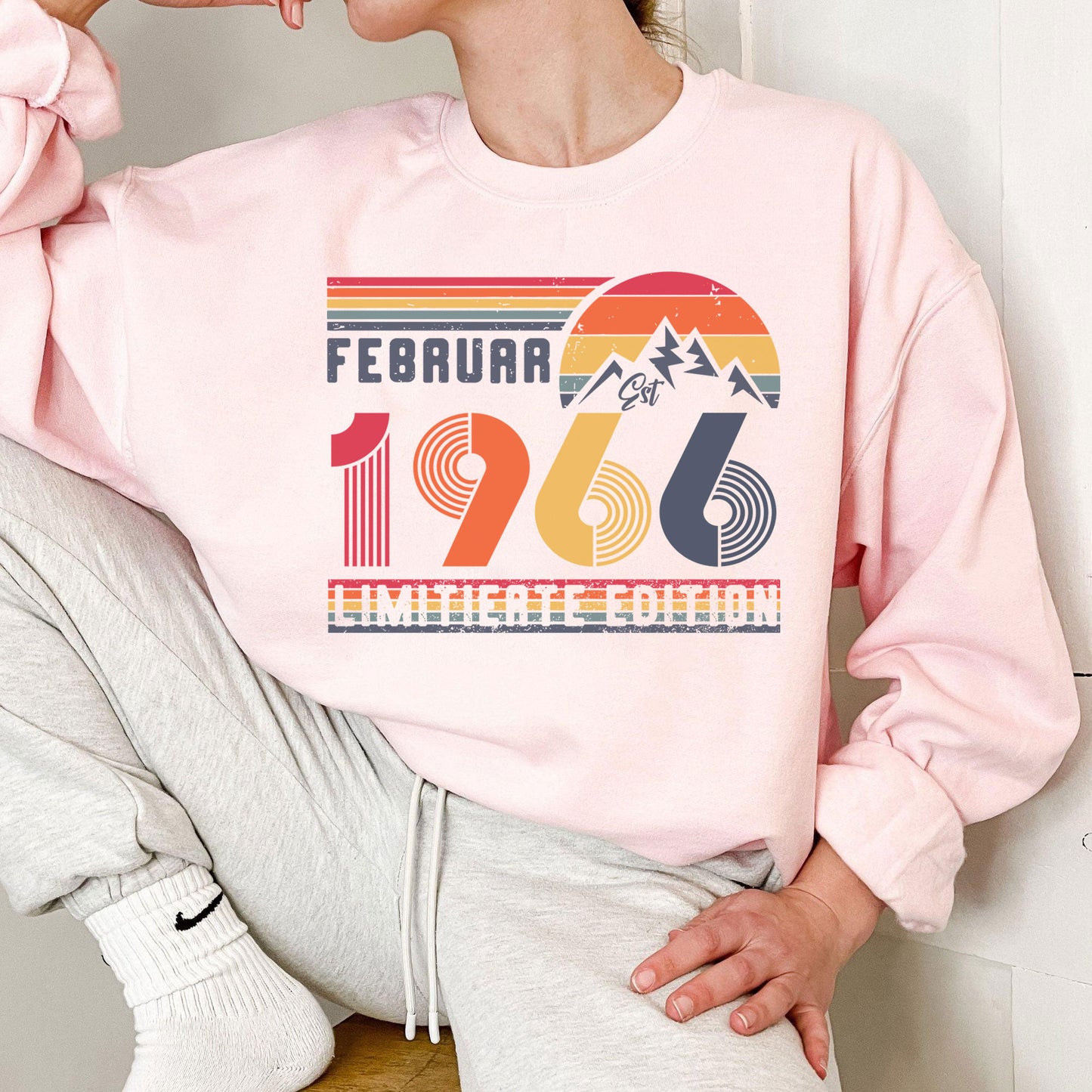 Personalisiertes Retro Geburtstags T-Shirt – Geschenkidee für Geburtstag