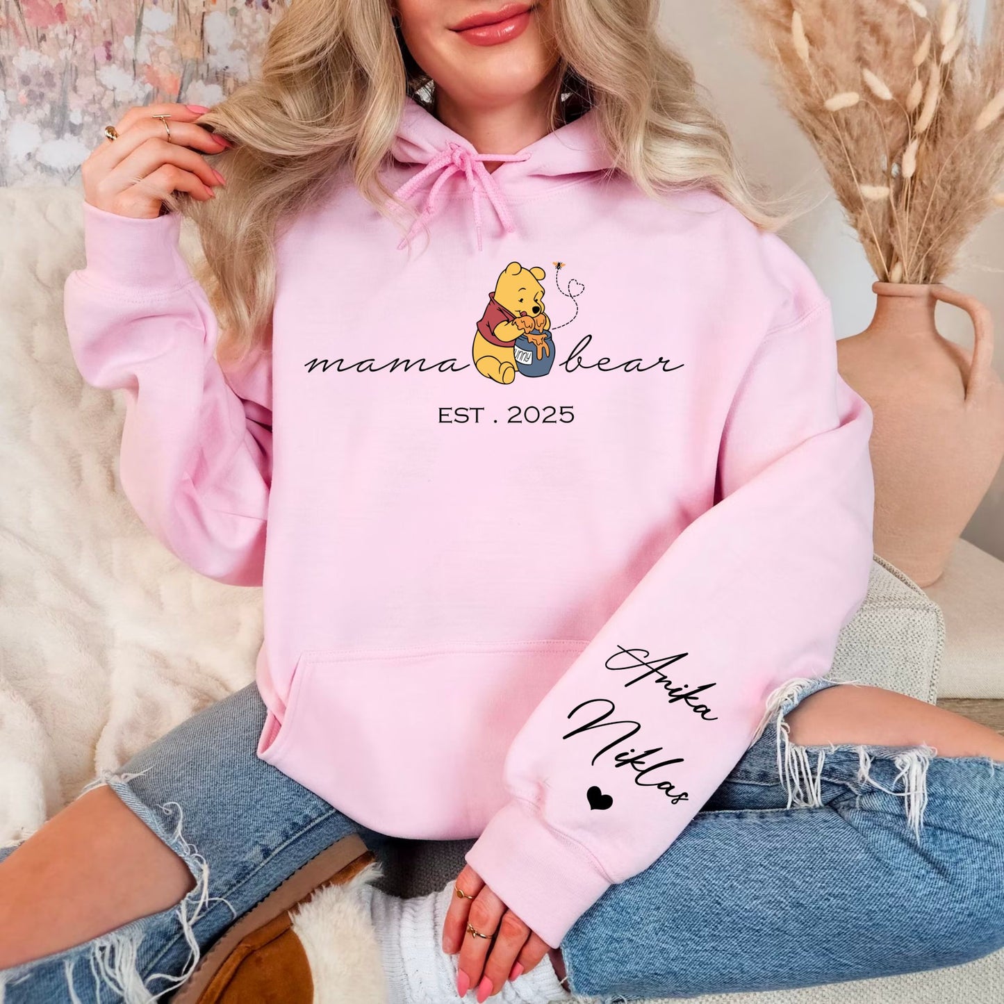 Personalisiertes Mama-Bär Sweatshirt mit Kindernamen auf dem Ärmel, Geschenk zum Muttertag