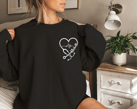 Personalisiertes Krankenschwester Sweatshirt – Geschenk für Pflegekräfte