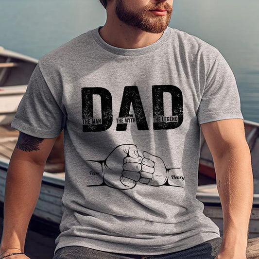 Dad – Der Mann. Der Mythos. Die Legende – Personalisiertes T-Shirt zum Vatertag