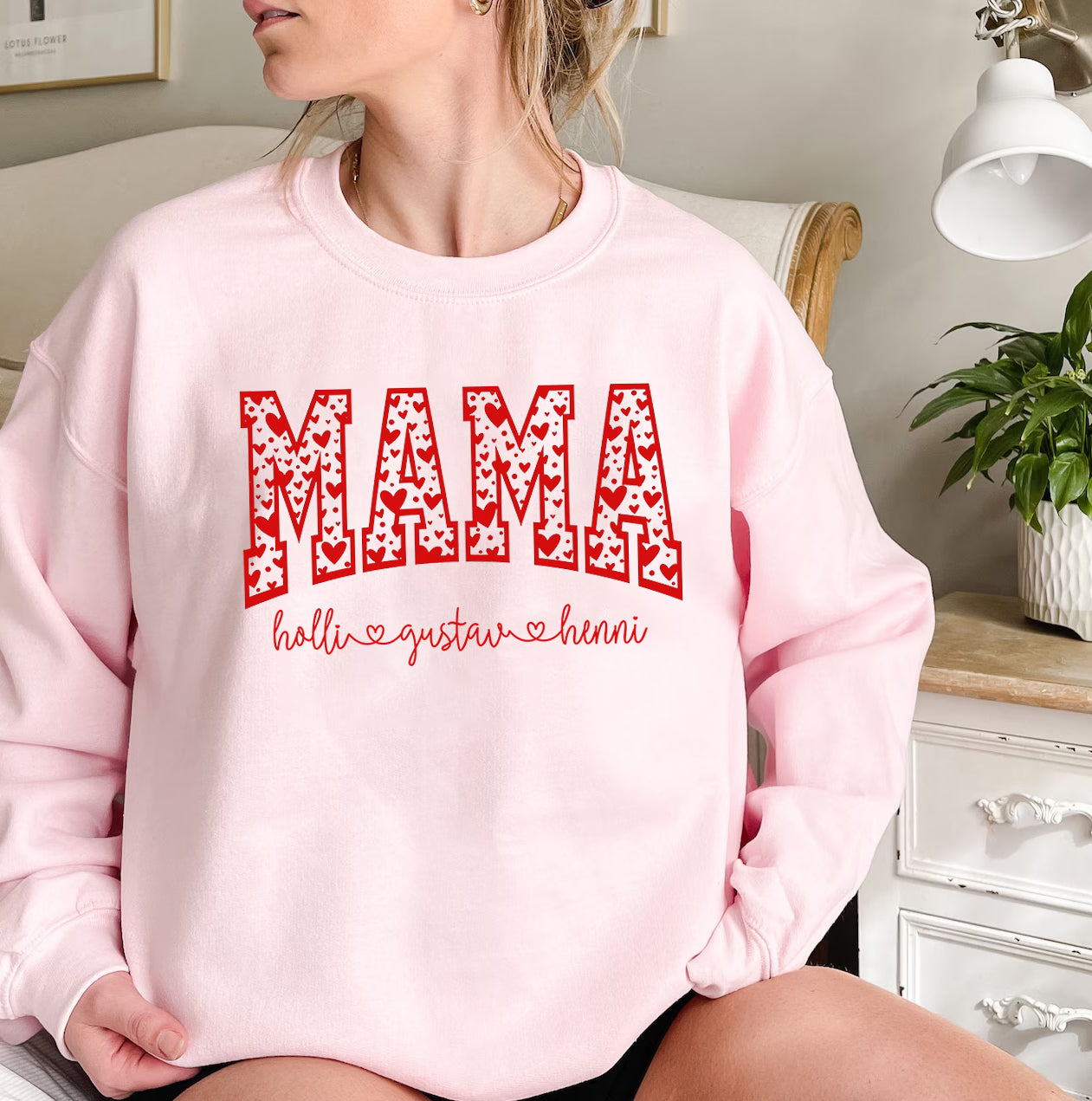 Valentinstag Mama Pullover mit Kindernamen – Liebevolles Geschenk für Mama