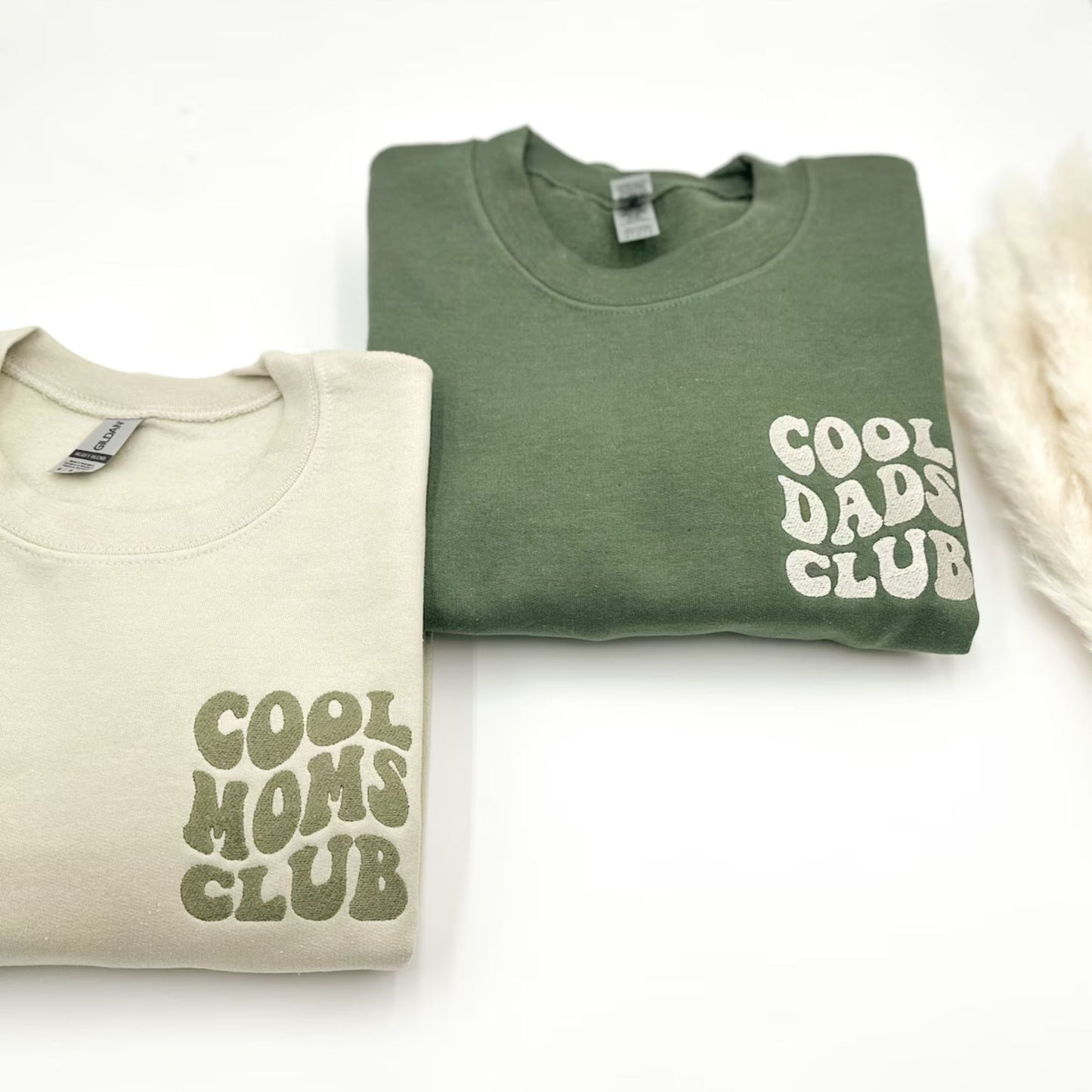 Besticktes Cool Moms-Dads Club Sweatshirt, Weihnachtsgeschenk für Mama und Papa