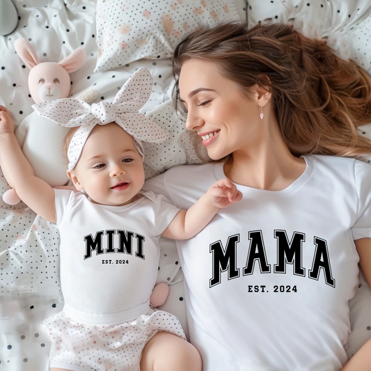 Mama und Mini Est-Shirt - Personalisiertes Geschenk zum Muttertag