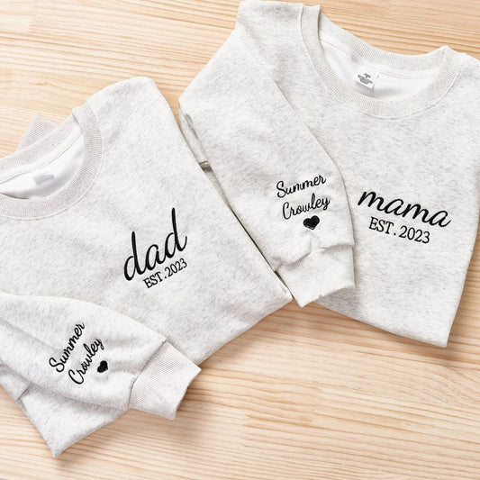 Papa und Mama besticktes Sweatshirt, individuelles Papa und Mama Shirt mit Kindernamen