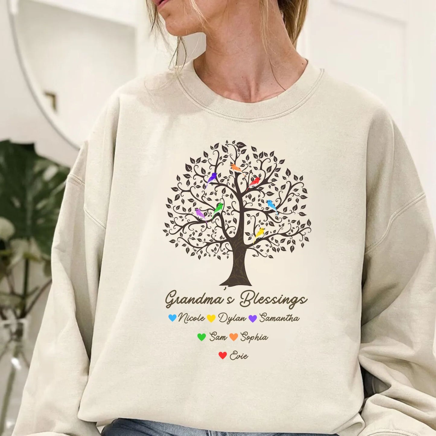 Personalisiertes 'Omas Segen'-Sweatshirt mit Vögeln, Oma-Sweatshirt mit den Namen der Enkelkinder