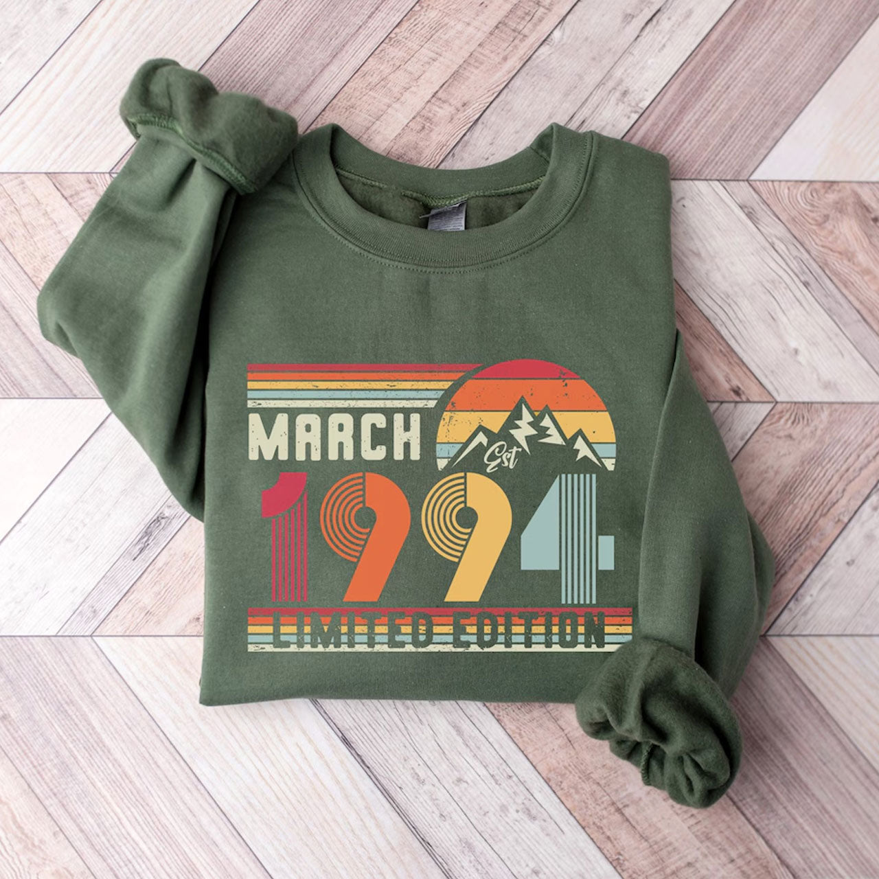 Personalisiertes Retro Birthday Sweatshirt – Geschenk für Geburtstag