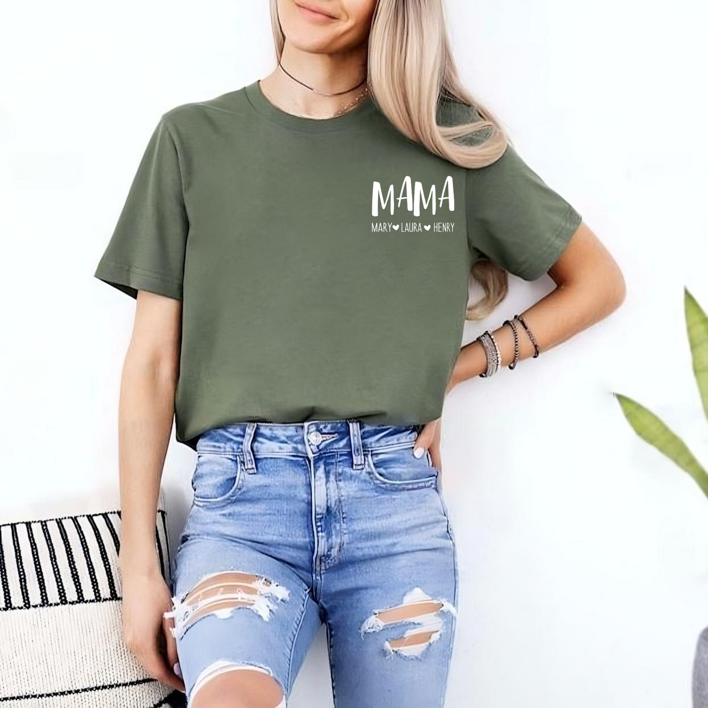 Mama T-Shirt mit Kindernamen - Personalisiertes Geschenk zum Muttertag