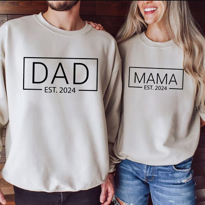 Benutzerdefinierte Papa EST. 2024 Shirt, Mama EST. 2024 Shirt, Familiengeschenk