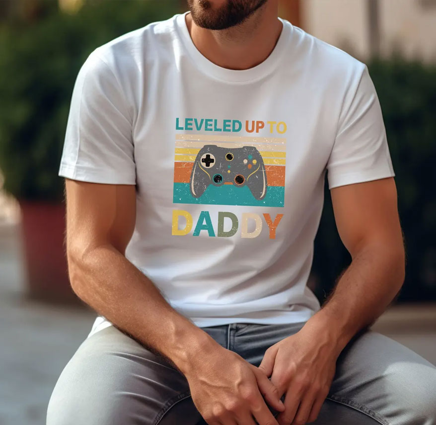 Leveled Up to Daddy T-Shirts – Matching Shirts für Papa & Kids