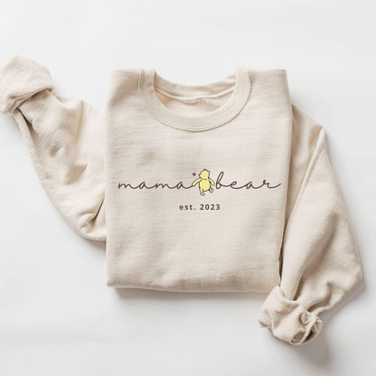 Personalisiertes Mama Bär Winnie The Pooh Sweatshirt - Geschenk für Mama - GiftHaus