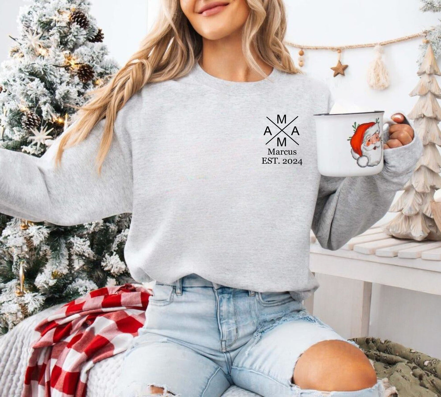 Personalisierter Mama Hoodie mit individuellem Namen und Geburtsjahr - Weihnachtsgeschenk