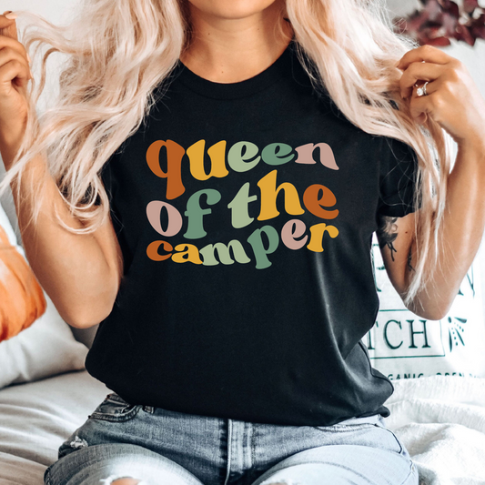 Queen of the Camper Shirt - Geschenk für Campingköniginnen
