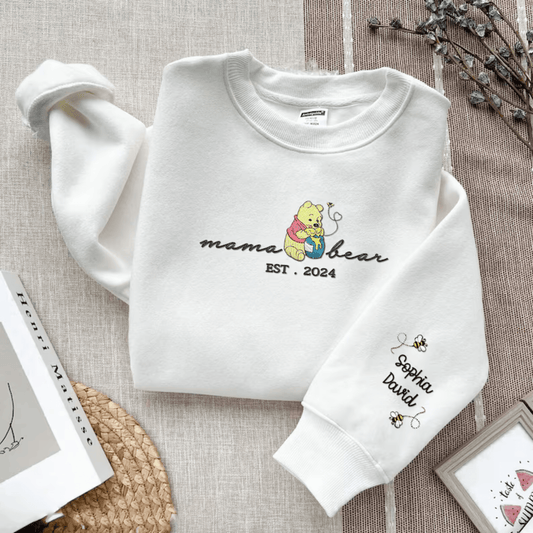 Mama Bär Bestickter Sweatshirt - Individuelles Geschenk für Mütter - GiftHaus