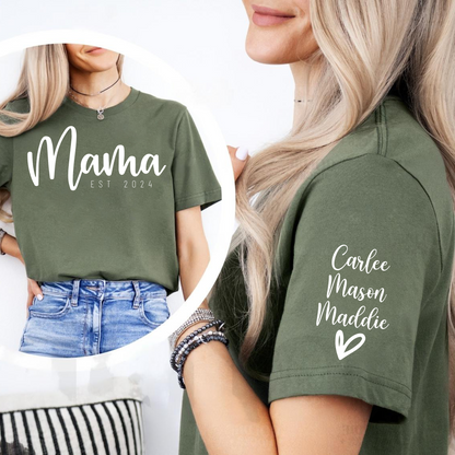 Personalisiertes 'Mama EST 2024' Sweatshirt mit Namen auf den Ärmeln