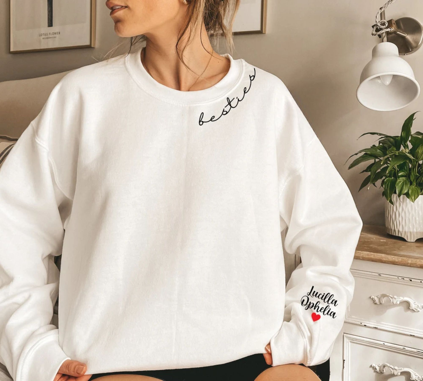 Personalisiertes Besties-Sweatshirt mit Namen, Passende Outfits für Beste Freundinnen