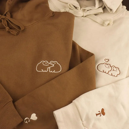 Personalisiertes Frosch-Pärchen Hoodie bestickt – Couple Hoodie mit Namen