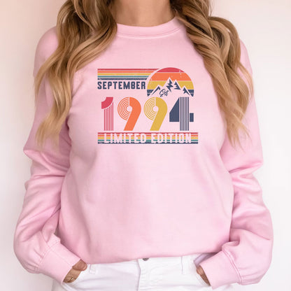 Personalisiertes Retro Birthday Sweatshirt – Geschenk für Geburtstag