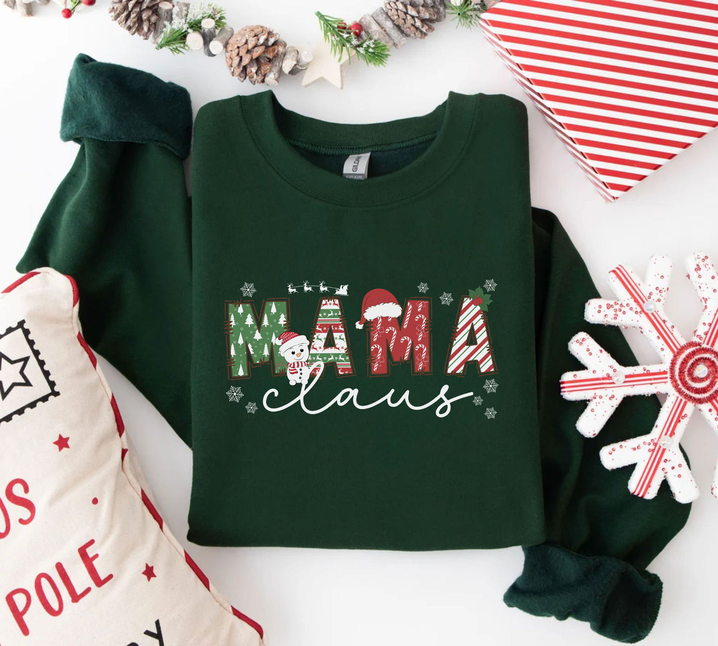 Mama Claus Sweatshirt - Christmas Mama Pullover