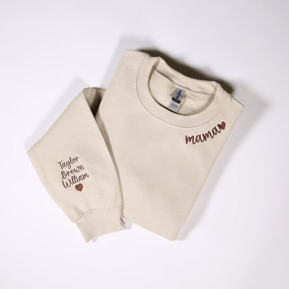 Personalisierter bestickter Mama-Sweatshirt mit Kindernamen auf dem Ärmel, Geschenk für Mama