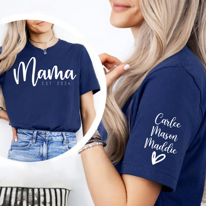 Personalisiertes 'Mama EST 2024' Sweatshirt mit Namen auf den Ärmeln