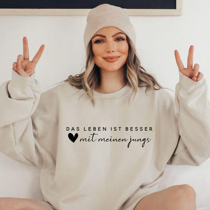 Das Leben ist besser mit meinen Jungs Sweatshirt und Hoodie – Mama von Jungs Sweatshirt