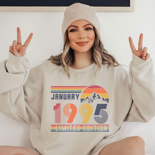 Personalisiertes Retro Birthday Sweatshirt – Geschenk für Geburtstag
