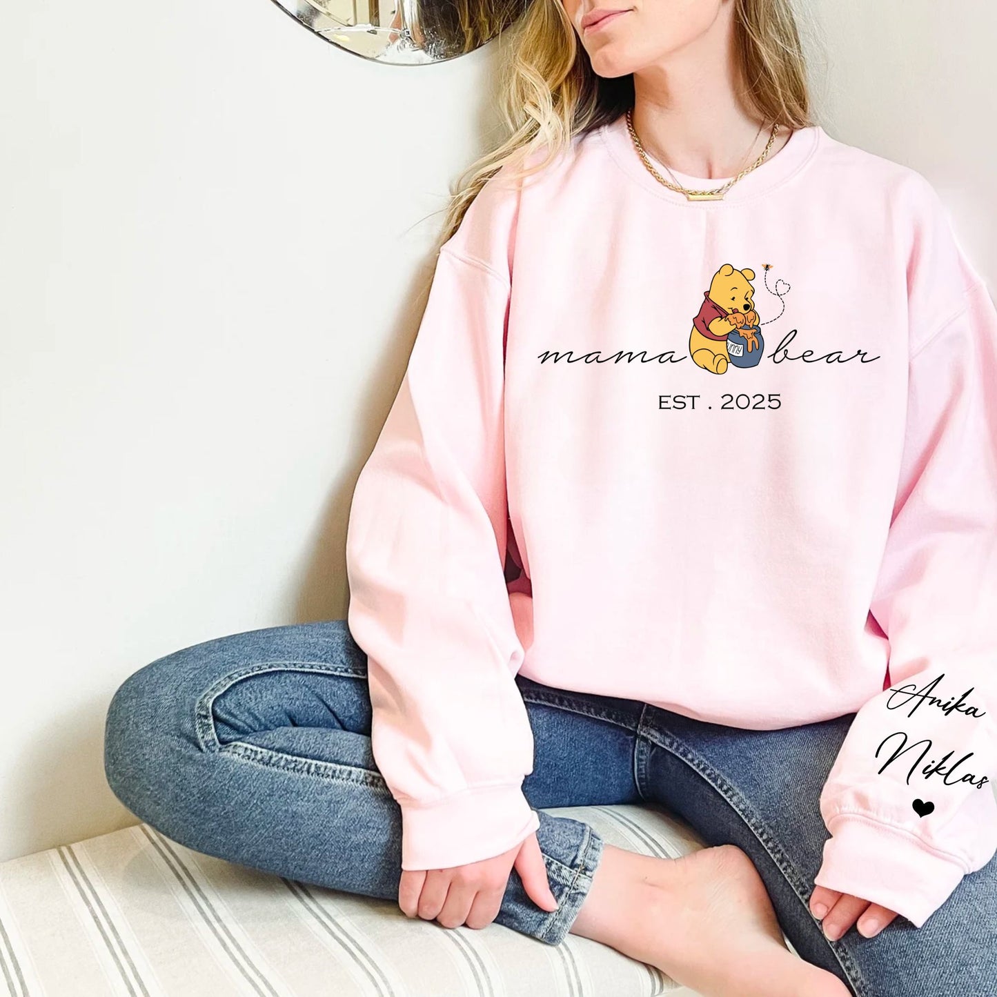 Personalisiertes Mama-Bär Sweatshirt mit Kindernamen auf dem Ärmel, Geschenk zum Muttertag