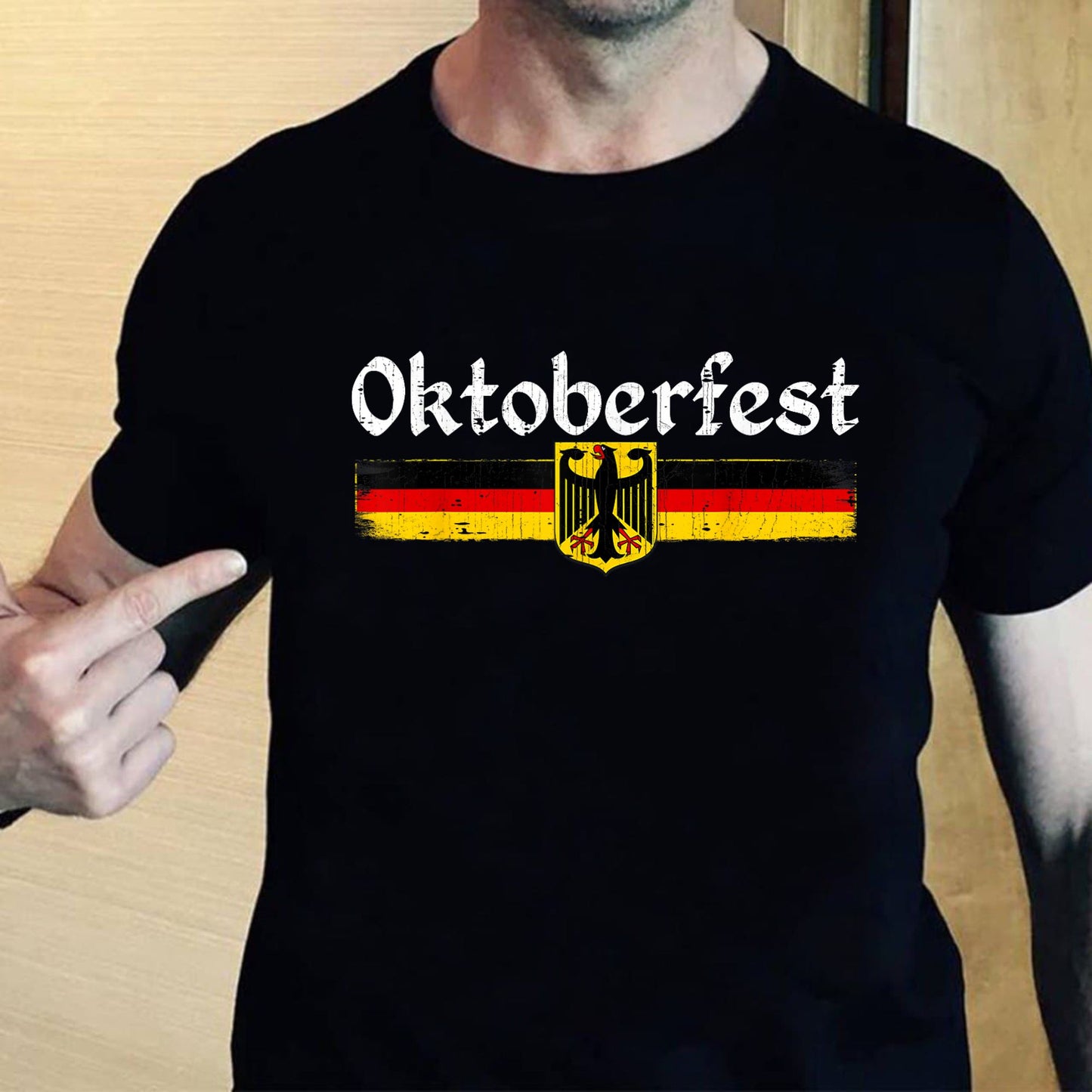 Oktoberfest Drinking Men Women Vintage German Flag T-Shirt