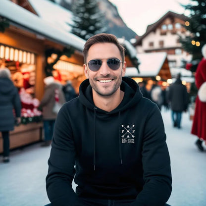 Personalisierter Papa Hoodie mit Kindernamen – Geschenk für Vater