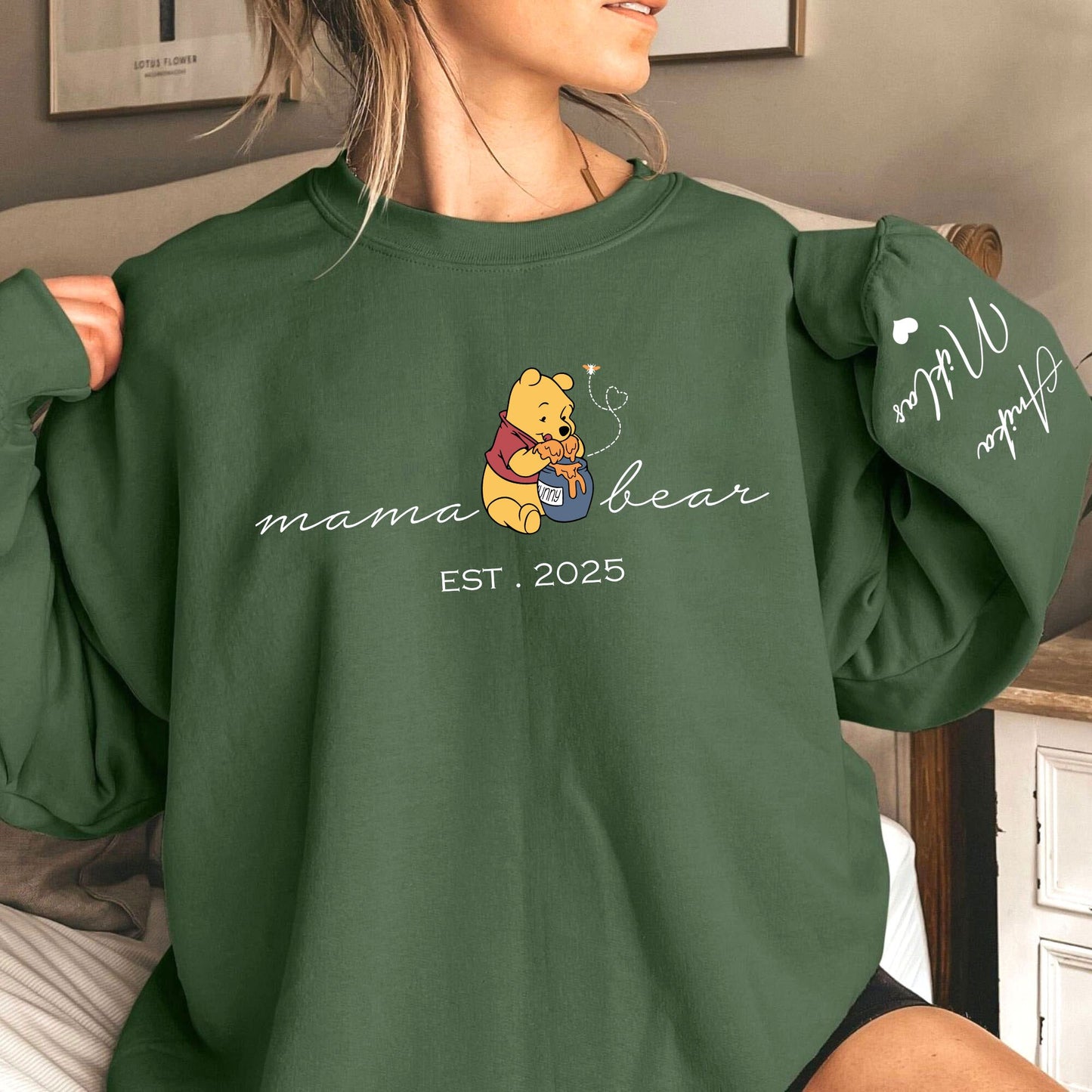 Personalisiertes Mama-Bär Sweatshirt mit Kindernamen auf dem Ärmel, Geschenk zum Muttertag