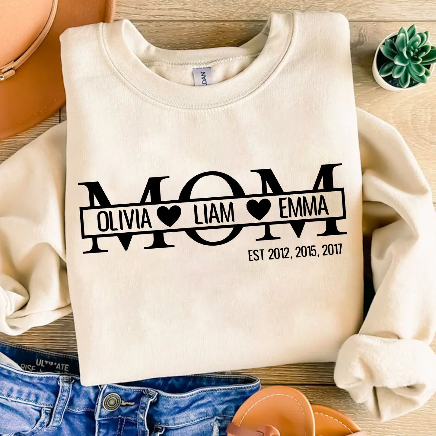 Mama Shirt mit Kindernamen, Personalisiertes Mama Geschenk