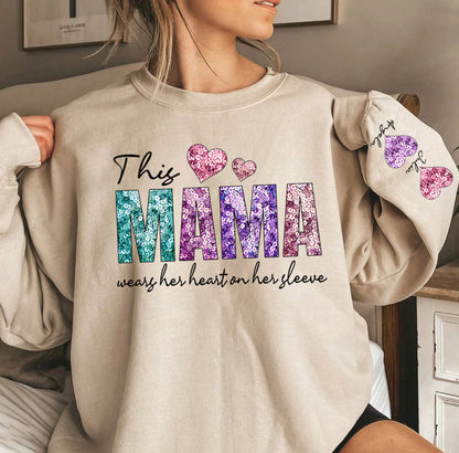 Diese Mama trägt ihr Herz Sweatshirt – Geschenk für Mama