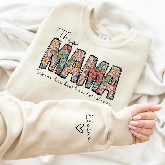 Personalisiert Mama T-shirt mit Kindernamen auf dem Ärmel - Geschenk für Mama
