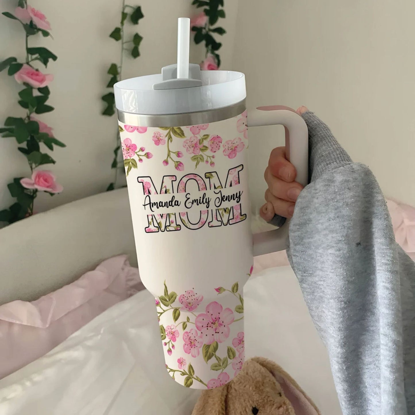 Personalized Mom Tumbler 40oz, Custom Mom Tumbler with Kid Names