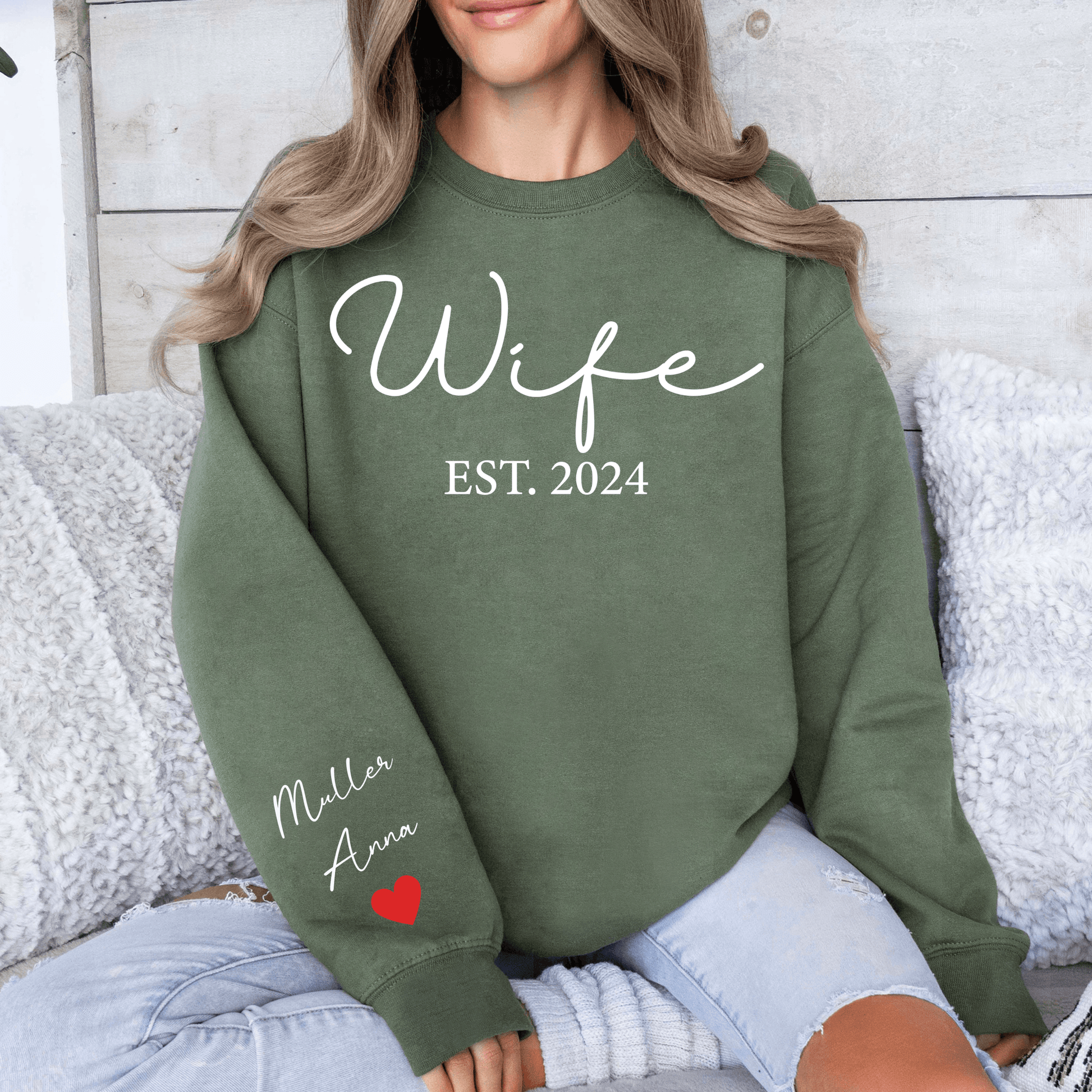 Anpassbares Wife Sweatshirt mit Jubiläumsjahr und Namen - GiftHaus