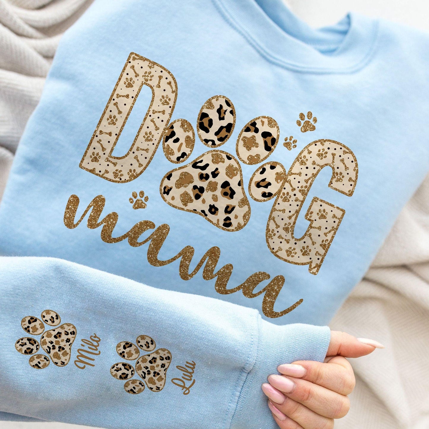 Benutzerdefiniertes Hunde Mama Sweatshirt mit Namenshunden auf dem Ärmel - GiftHaus