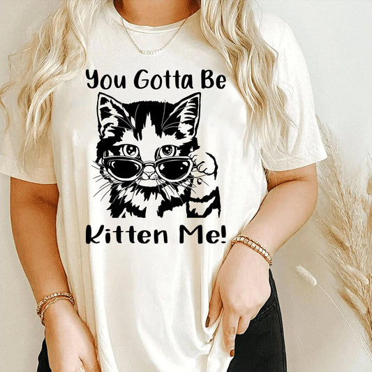Das muss ein Katzenwitz sein - Lustige Katzen Sweatshirts und Shirts - GiftHaus