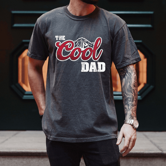 Der Coole Papa - Stylisches Shirt für den modernen Vater - GiftHaus