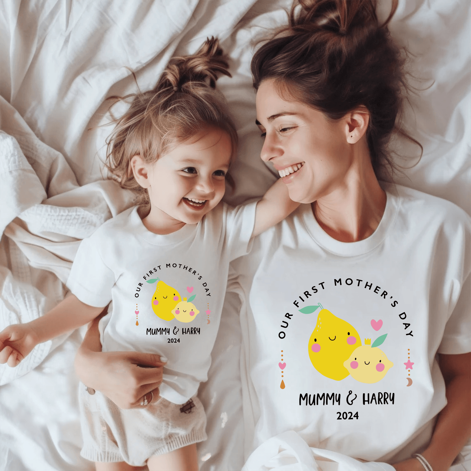 Erster Muttertag - Personalisiertes T-Shirt-Duo für Mutter & Kind - GiftHaus