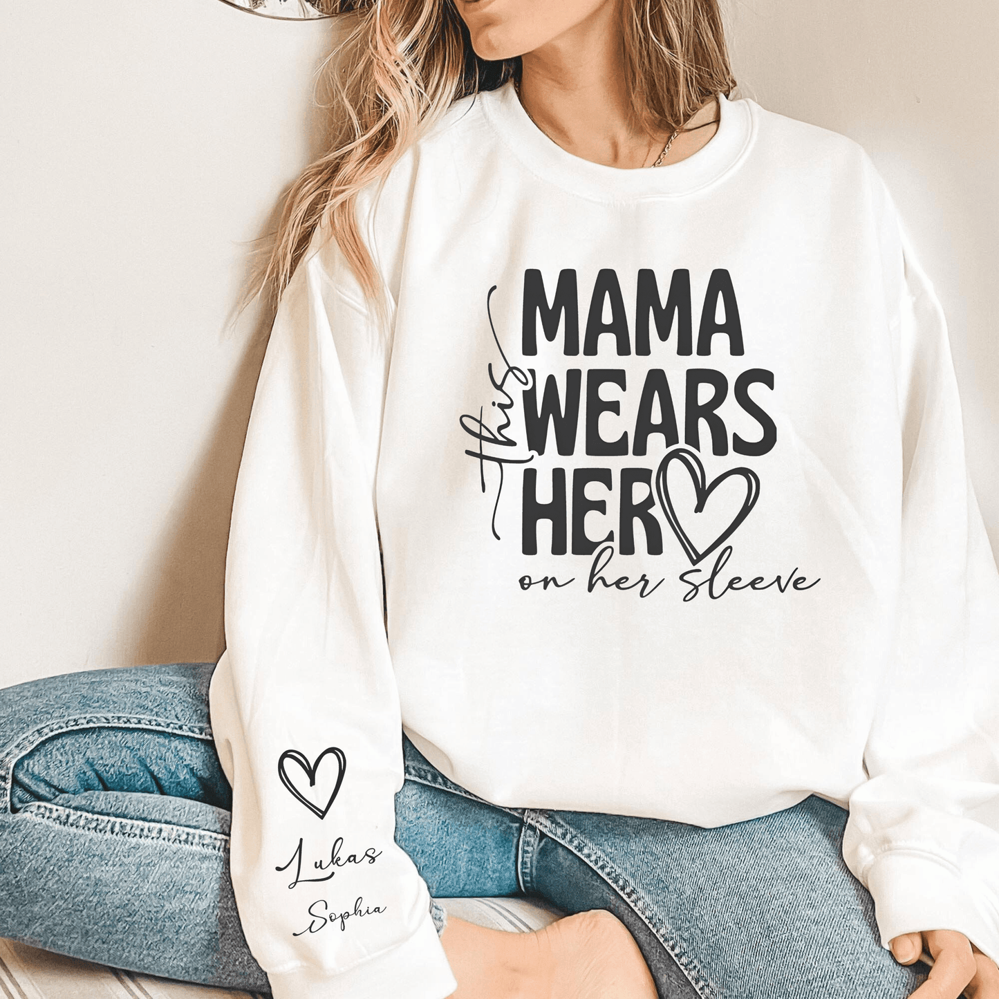 Herz-am-Ärmel Mama-Sweatshirt - Personalisierbar - GiftHaus