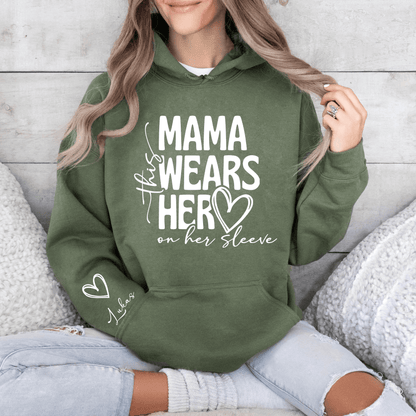 Herz-am-Ärmel Mama-Sweatshirt - Personalisierbar - GiftHaus