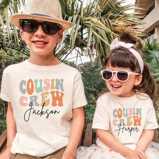 Personalisierte Groovy Cousin Crew Shirts für Kindergeburtstage